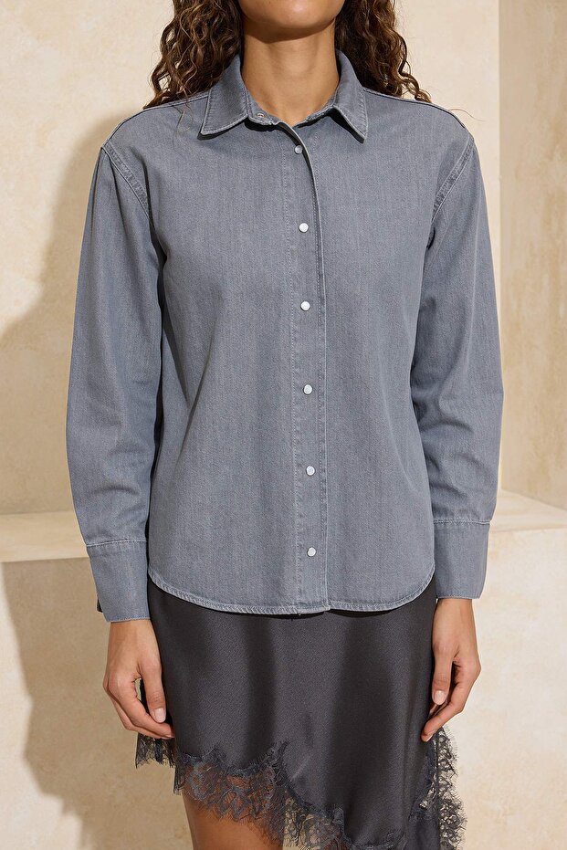 Gri Oversize Basic 100% Pamuk Denim Gömlek TWOSS26GO00005 - 4