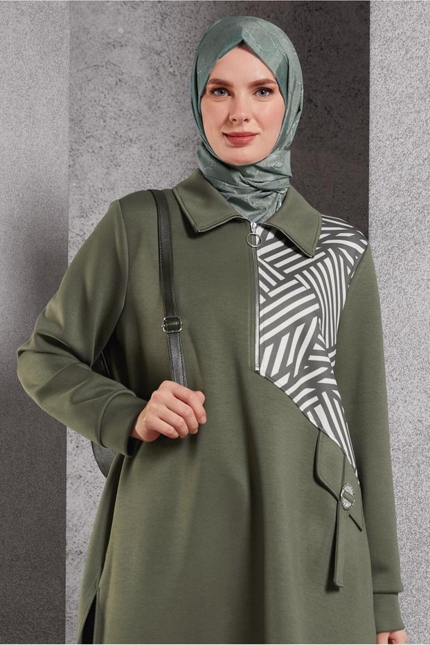 Alvina Monogram Shal 8267