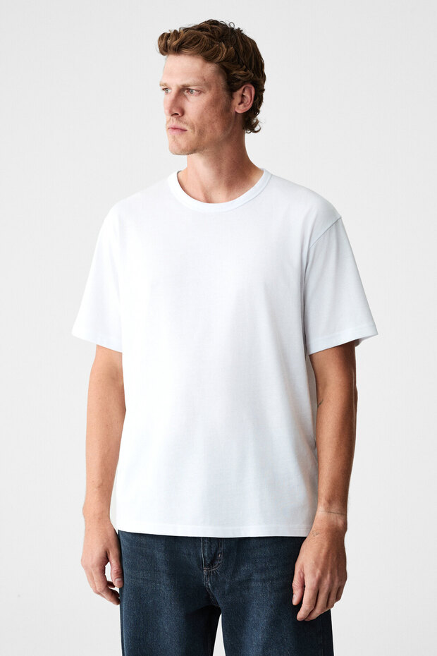 Peltz Men's Relaxed Crew Neck Long Sleeve White T-Shirt