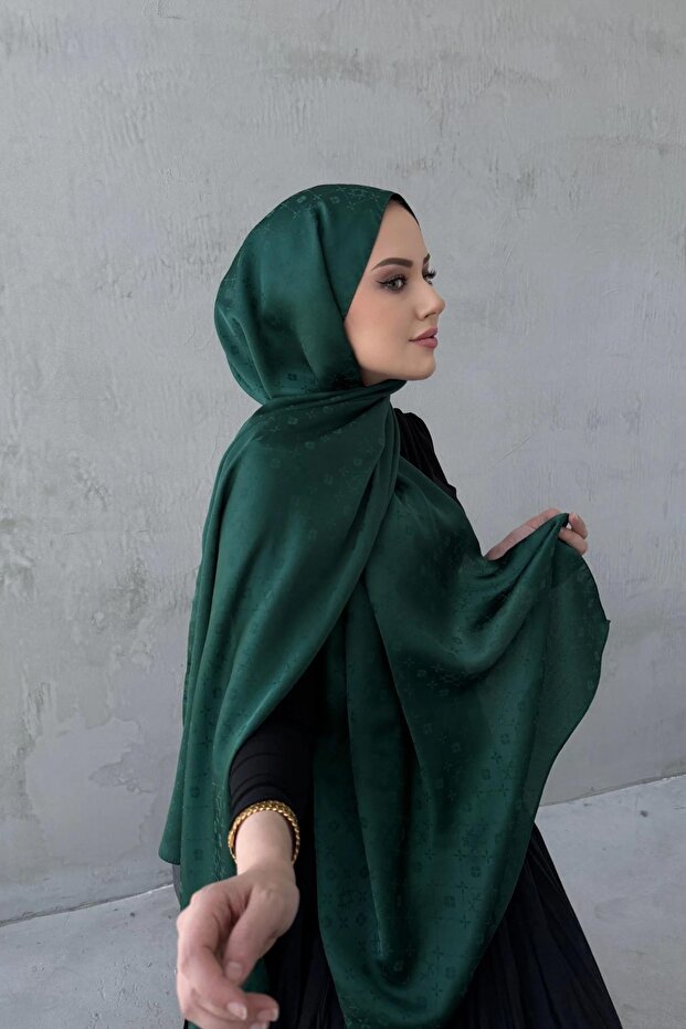 Emerald Liya Patterned Silky Jacquard Shawl