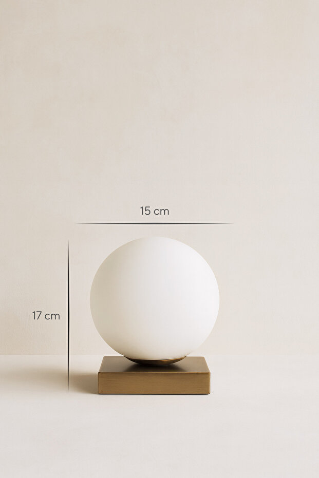 مصباح طاولة الملك - 3
