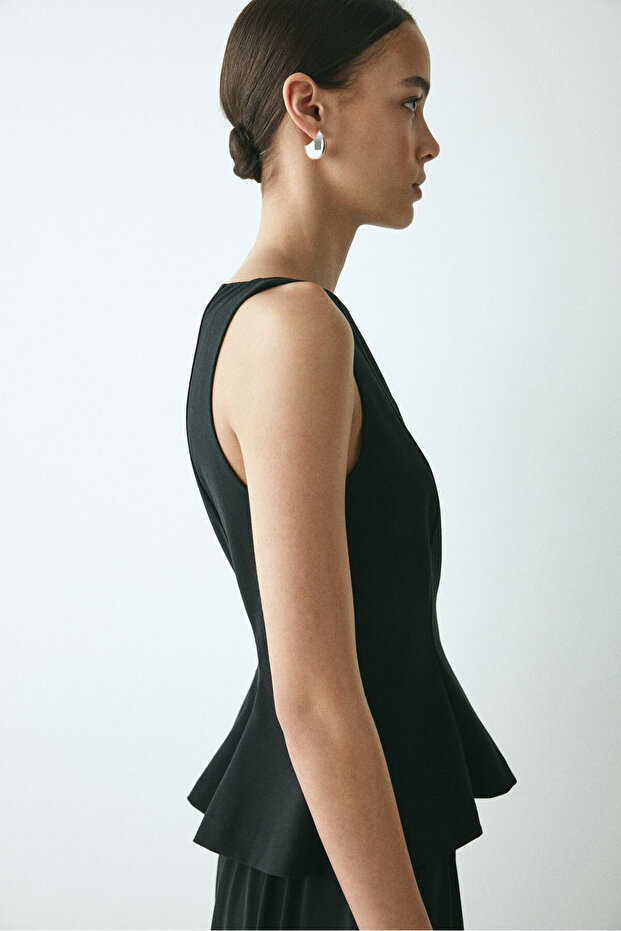 Peplumlu Şık Üst - 4