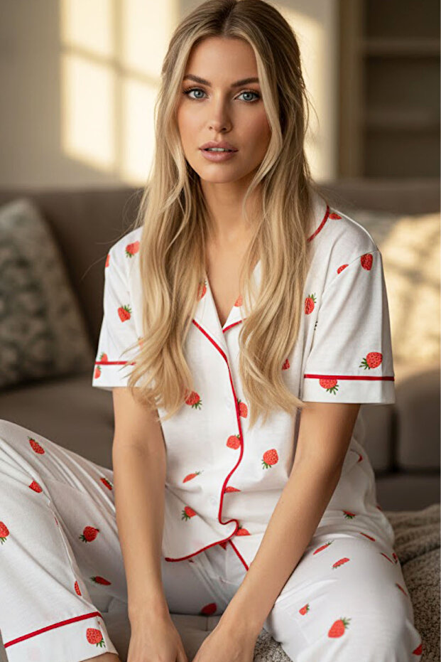 ecru strawberry print patterned short sleeve buttoned bias pajama set7854