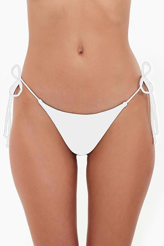 63005 Beyaz String Bikini Altı - 2