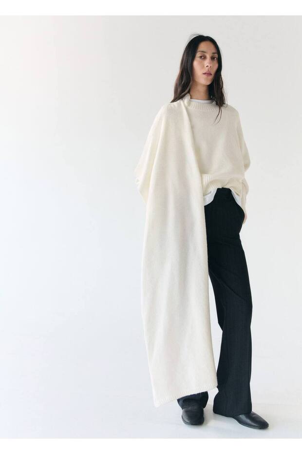 Fularlı triko kazak - 2