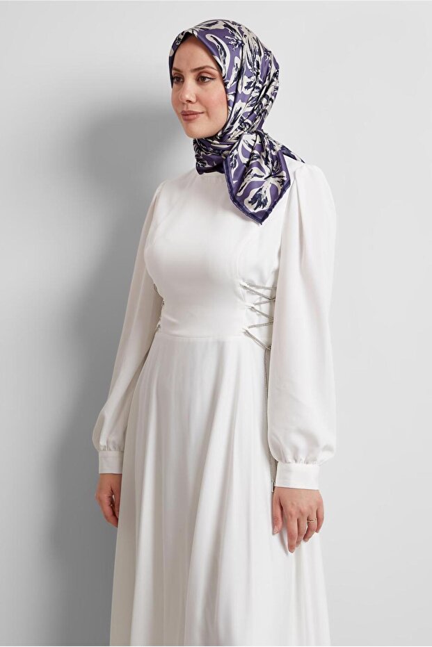 ألفينا وشاح منقوش 8528