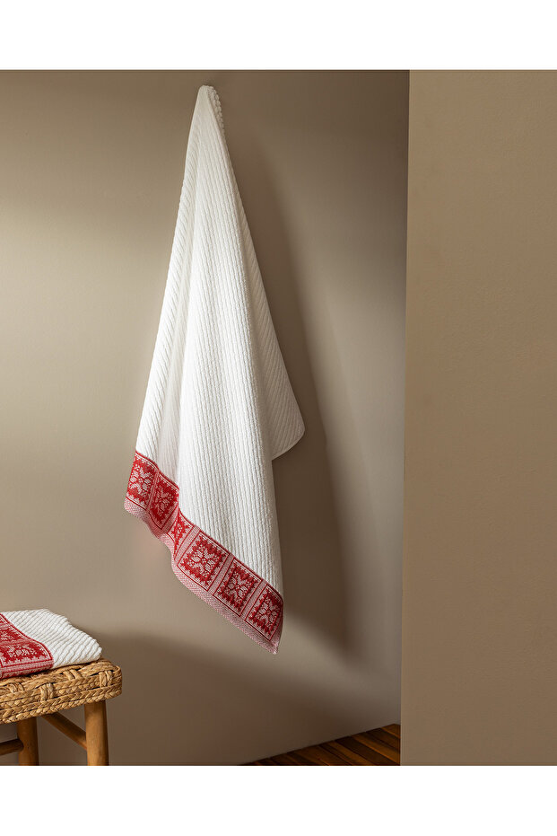 Zeste 100% Cotton Bath Towel - White/Red