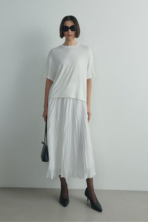 Ekru Atlas Basic Tişört - 2