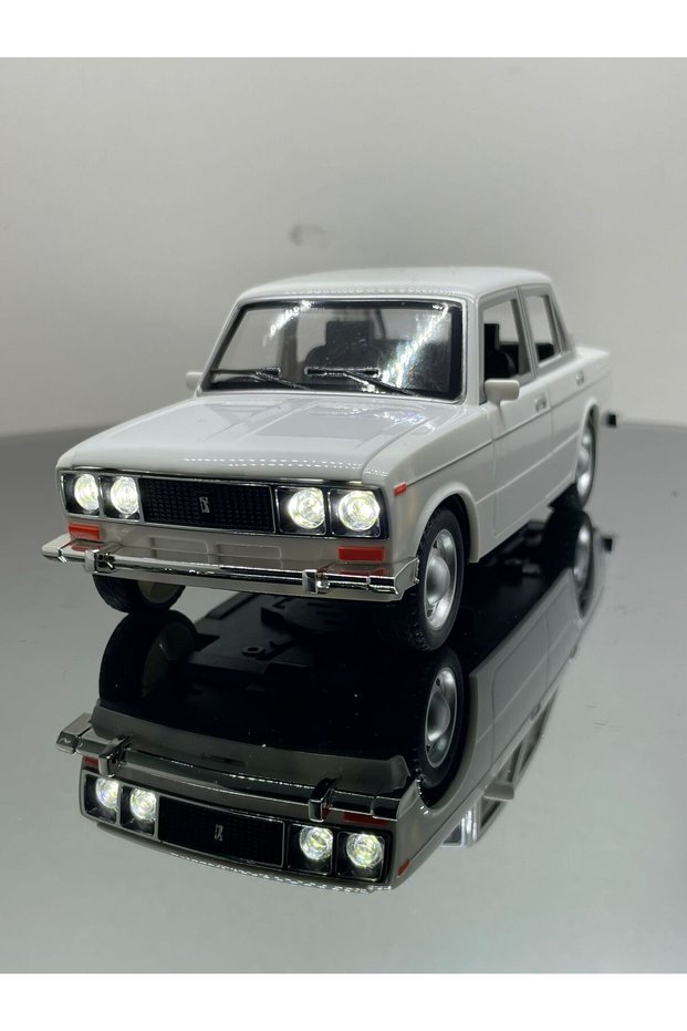 Sound and Led Lighted Openable Doors 18 cm Classic Sedan Car-Collectible Classic Sedan Car White