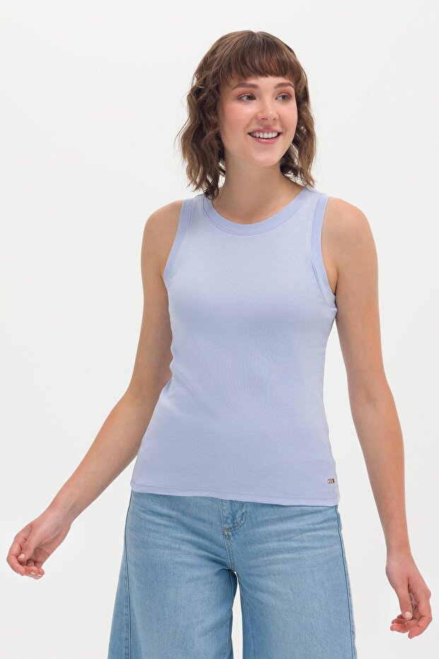Women's Blue Crew Neck Sleeveless T-Shirt -Vr036