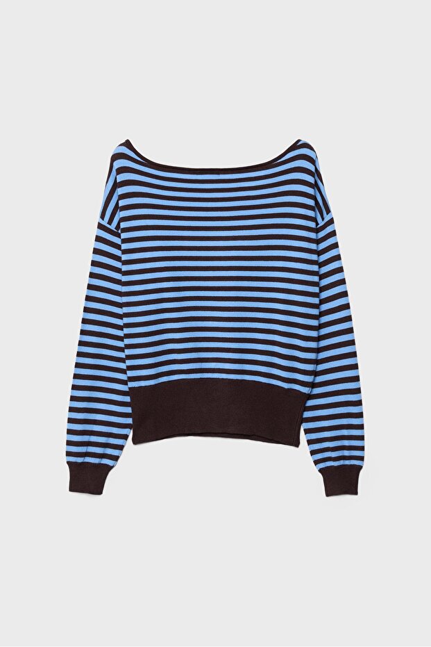 Geniş yaka triko kazak - 8