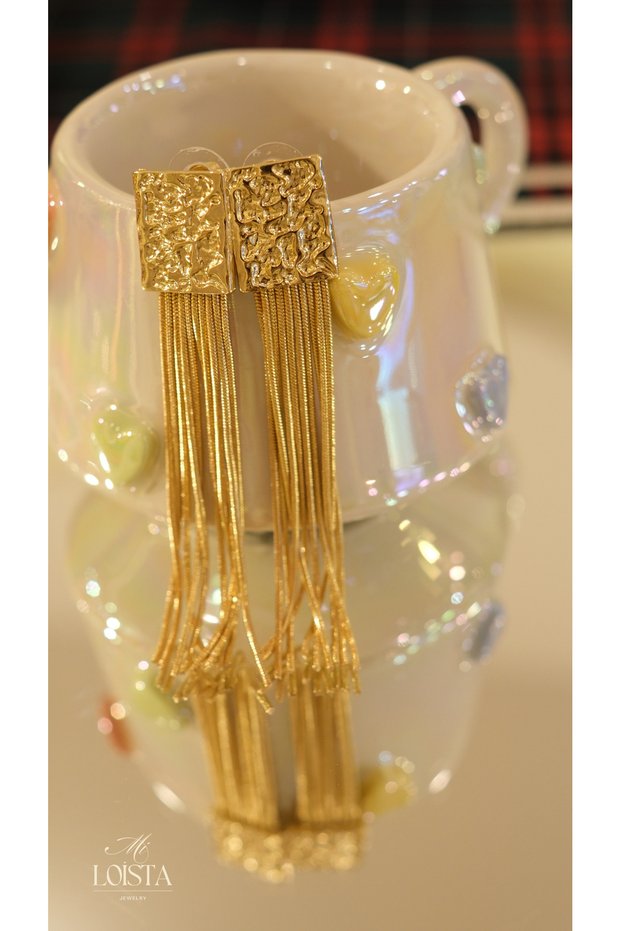 Textured Square Detailed Dangle Gold Earrings