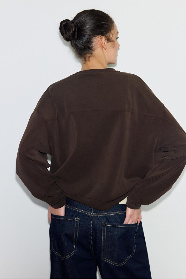 Yumuşak dokulu basic sweatshirt - 5