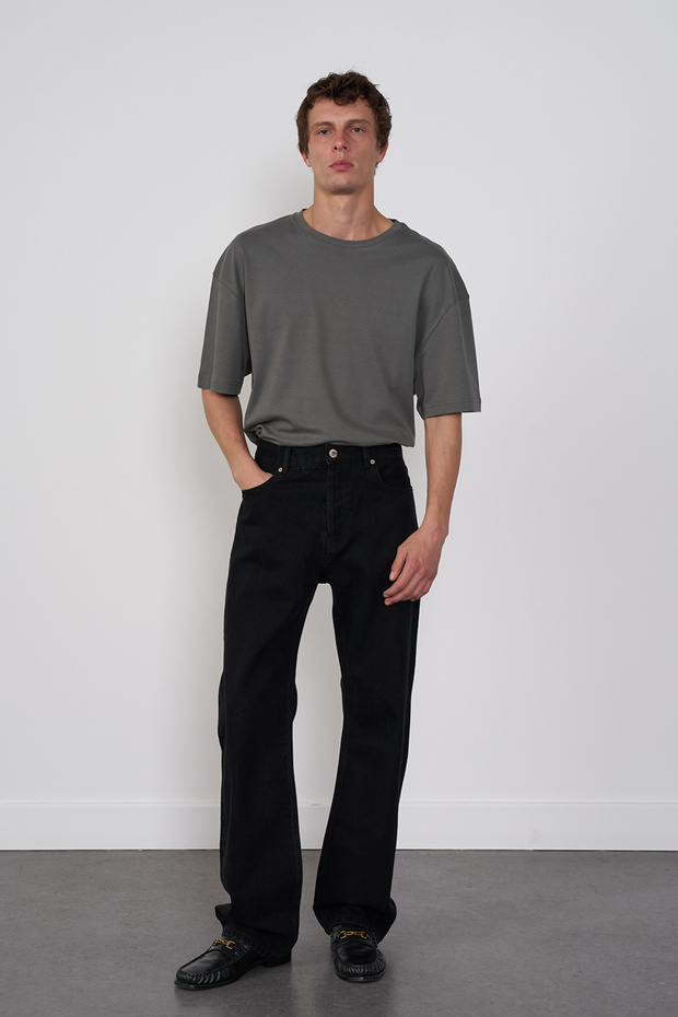 Straight Fit Jean - 2