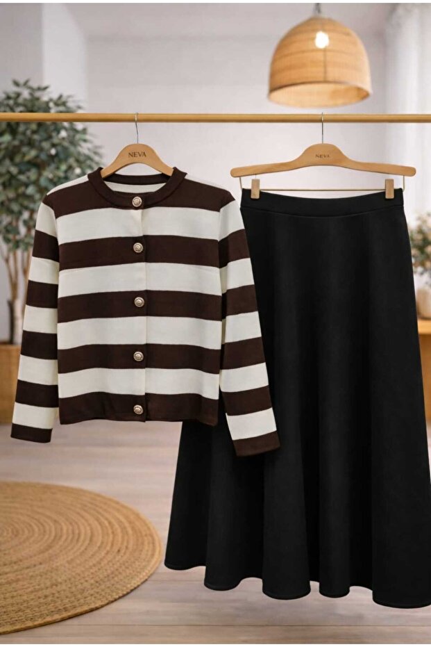 Women's Striped Knit Cardigan - Scuba Skirt Set -0410