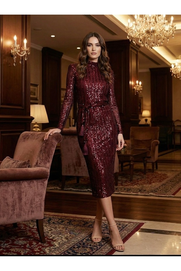 Palet Burgundy Evening Dress with a Design Belt