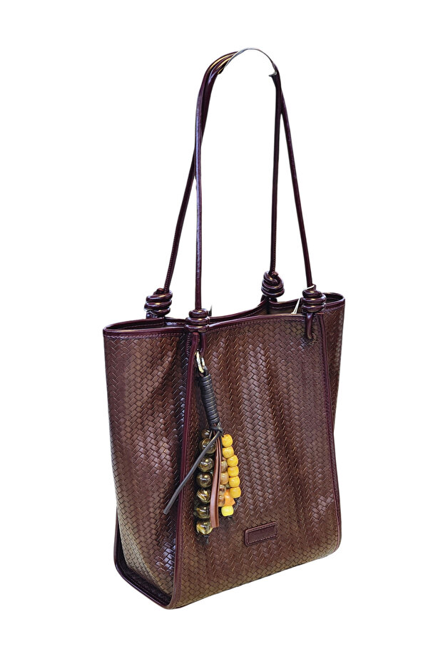 A First-Class Quality Workmanship Double Women's Shoulder Bag with an'Accessory' Detail in the Inner Crossbody Bag.