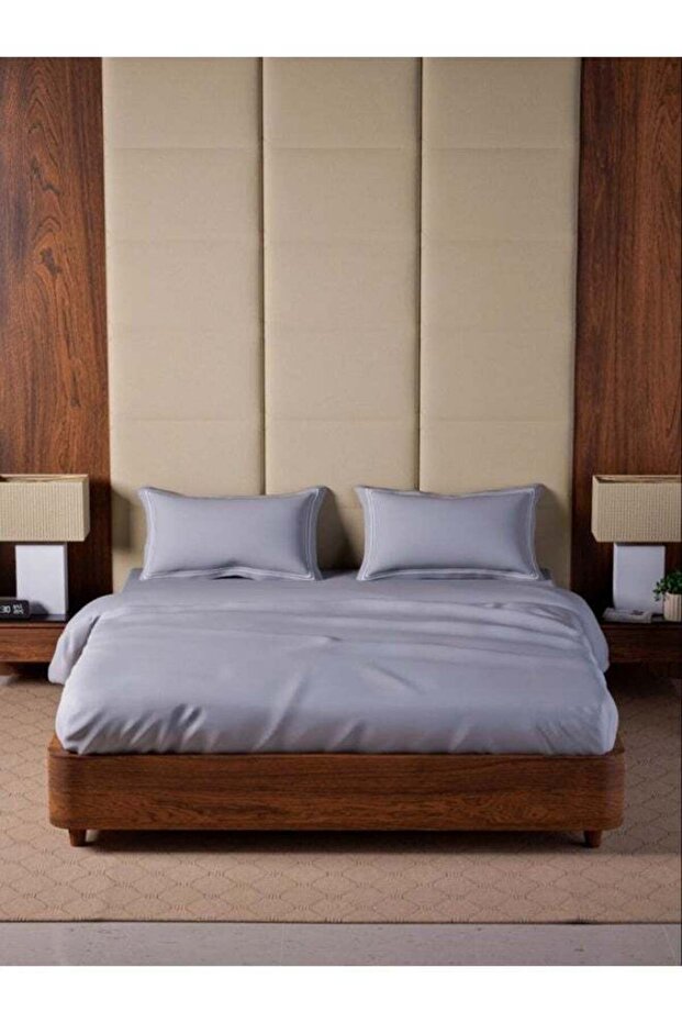 100% Cotton - 500Tc Opulent Hue Queen Size Fitted Bedsheet With 2 Pillow Covers - Si