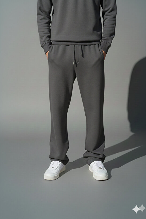 Unisex 3-Yarn Thick Winter Fleece-Lined Baggy Sweatpants | Oversized Relaxed Fit Normal Waist Jogger Pants