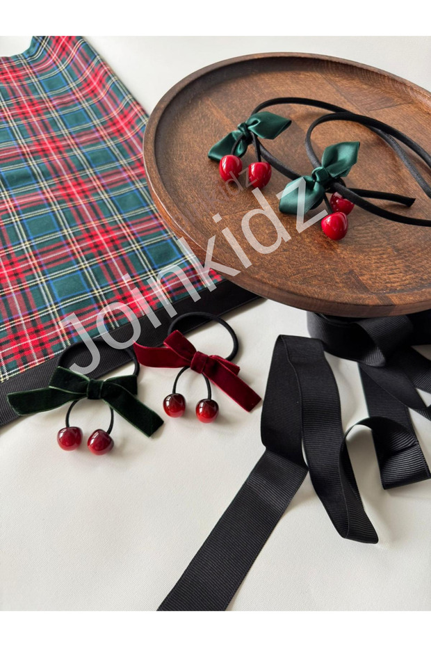 Cherry Patterned Buckle and Crown Set - 1