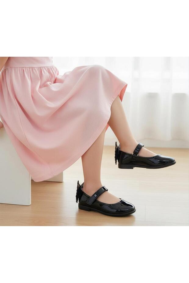 Children's Ballet Flats with Butterfly on the Back and Velcro Fastening