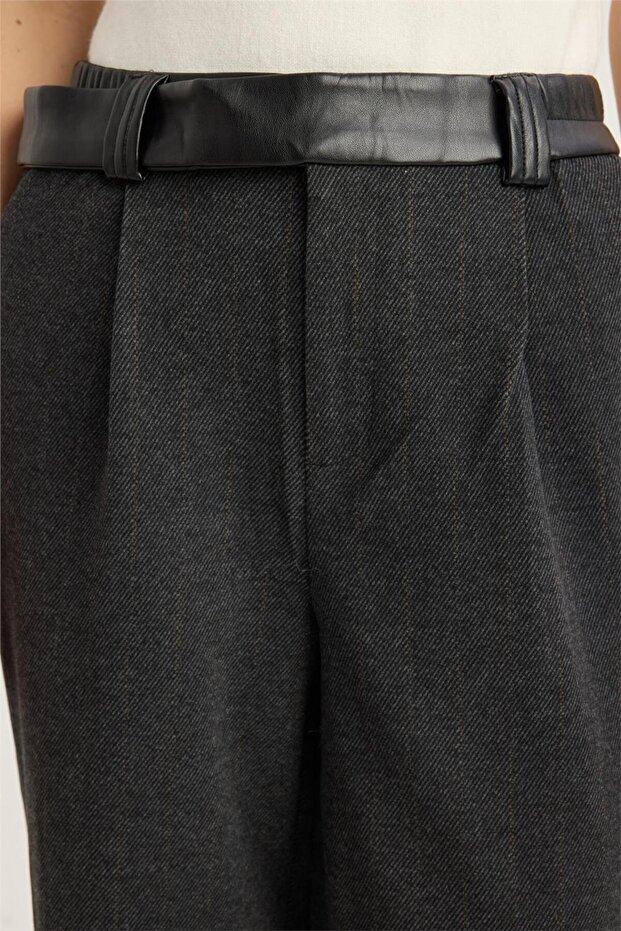 Pantaloni de tip Herringbone - 4