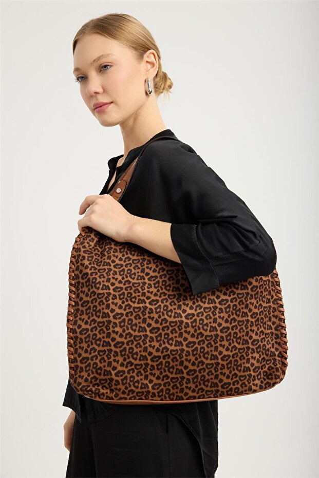 حقيبة منقوشة بنمط بنيك - 4