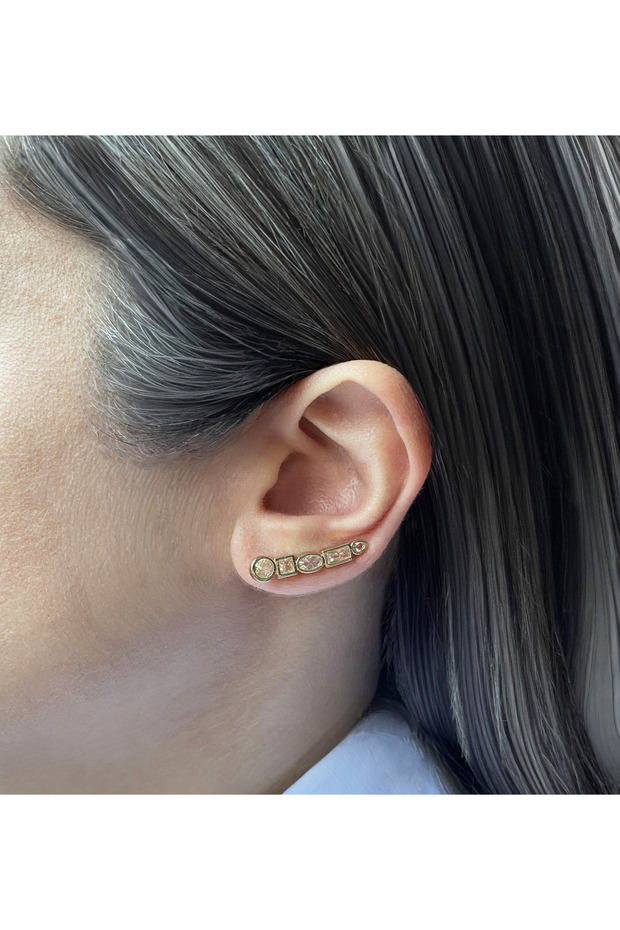 أقراط أفقية ذات شكل هندسي بخمسة أحجار - 1