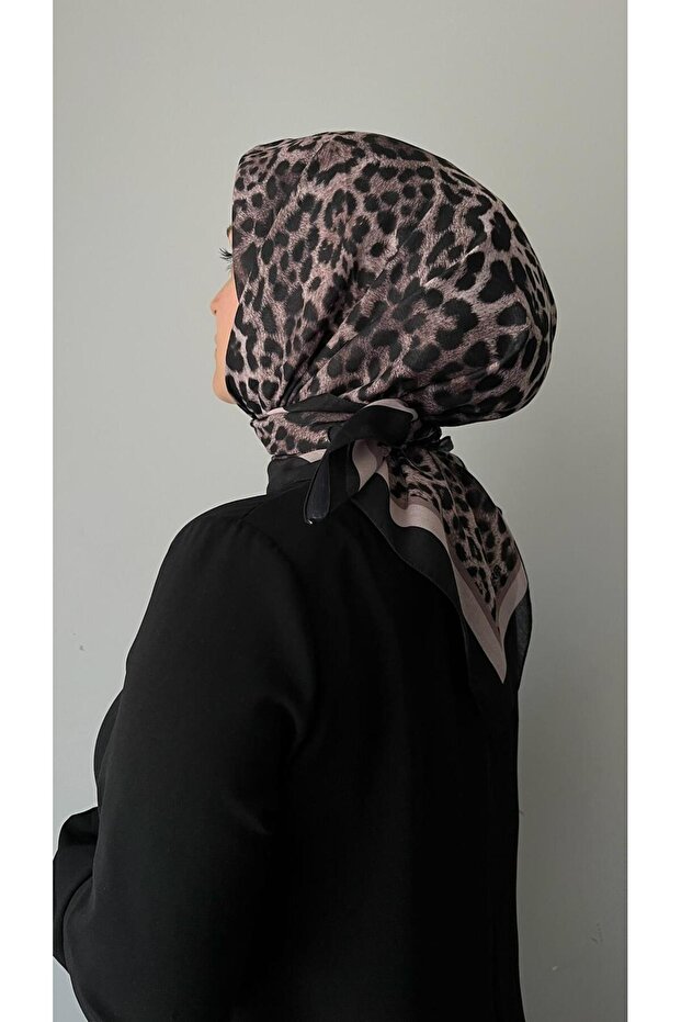 وشاح قطني منقوش بنقشة الفهد - 8