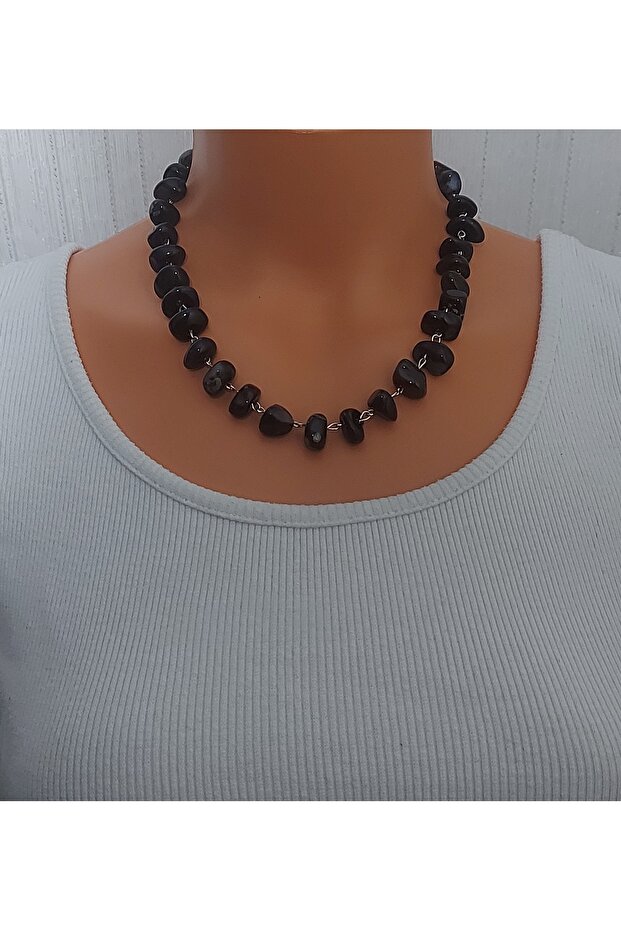 قلادة مرصعة بحجر العقيق - 4