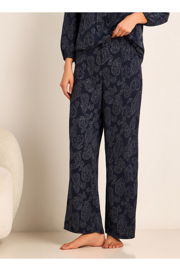 طقم بيجاما مكون من قطعتين (قميص وبنطال) - 4