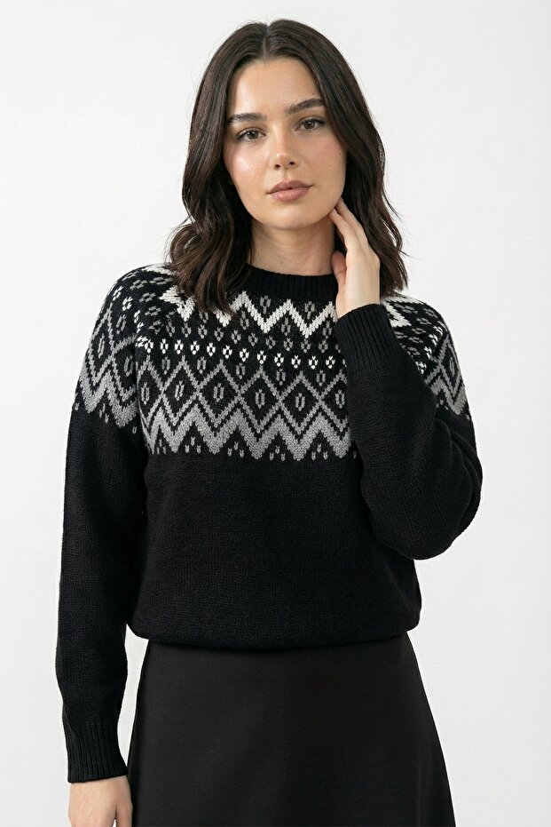 Black Knit Sweater with Patterned Collar