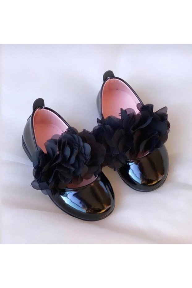 Children's Patent Leather Ballerinas with Floral Embellishments on Top