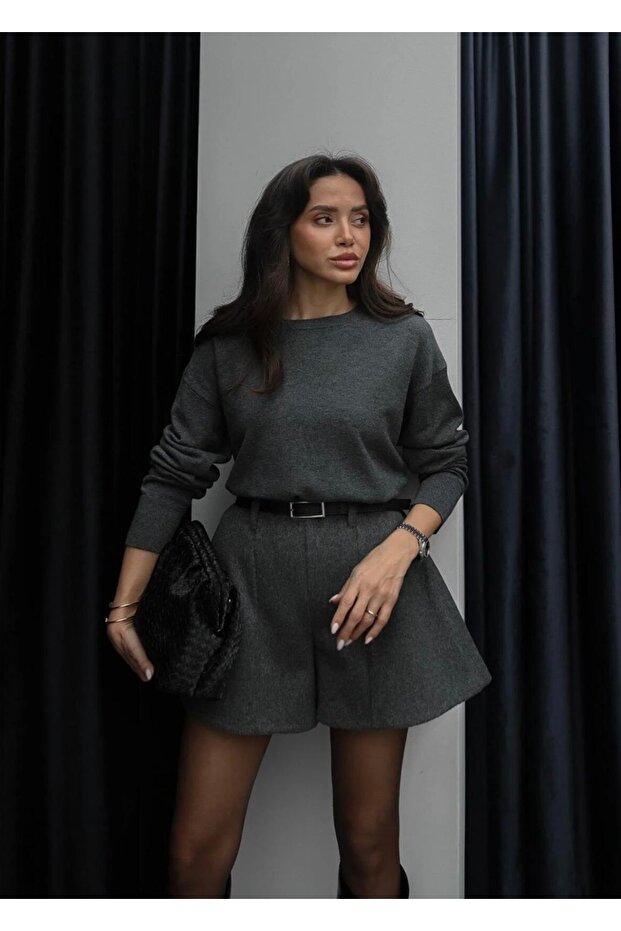 Kemerli Kaşe Şort - 2