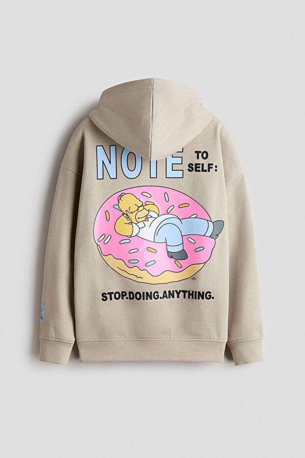 Kapüşonlu ve Baskılı Üst - 2