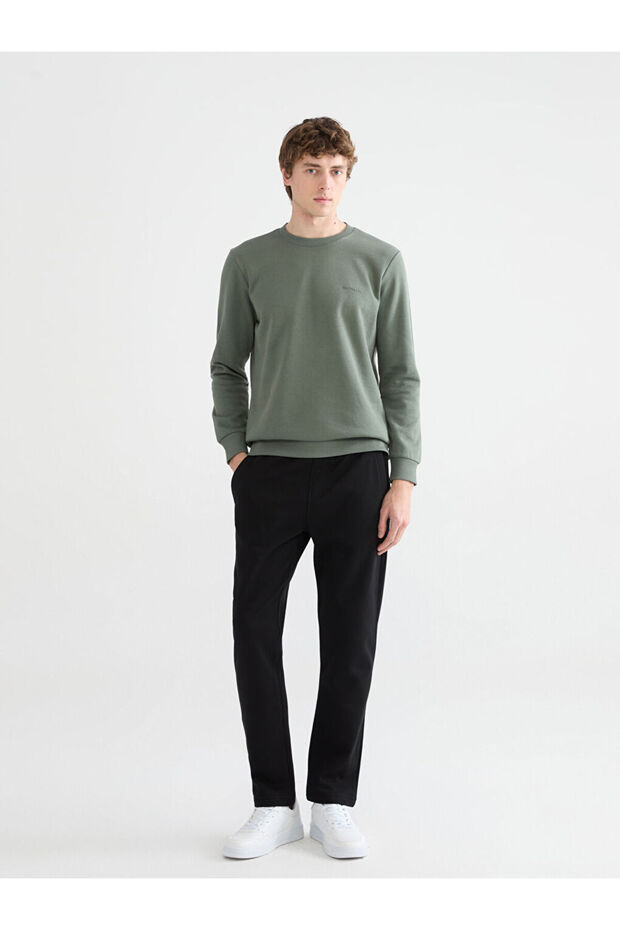 Southblue Black Standard Fit Men's Thick Sweatpants