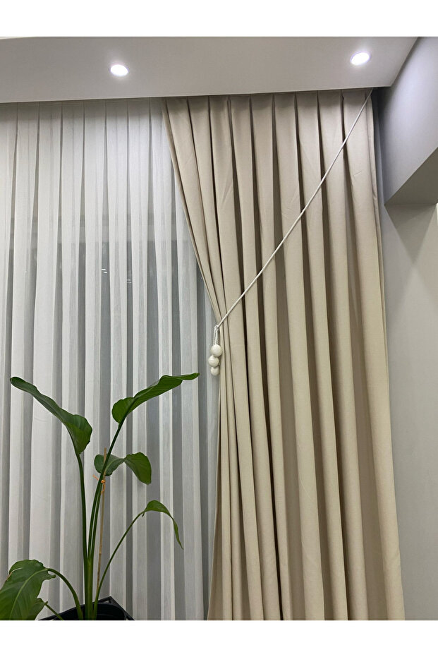 Luxury Linen Background Curtain 1/2.5 Medium Pleat - Cream
