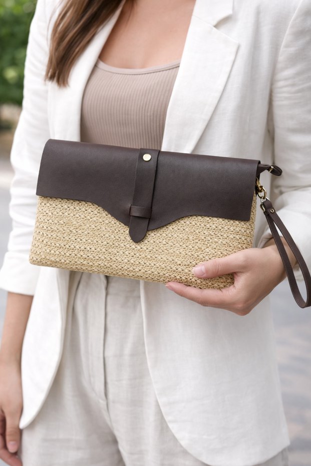 Straw & Black Leather Detailed Women's Handbag (Clutch Model)