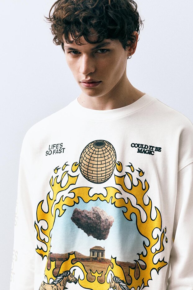 Uzun kollu grafik baskılı tişört - 6