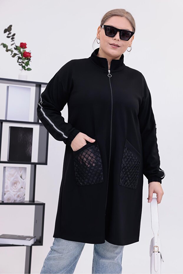 سترة كبيرة الحجم بجيب بسحاب