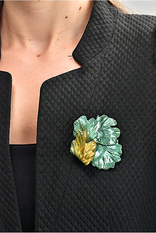 Handmade Iris brooch - 1