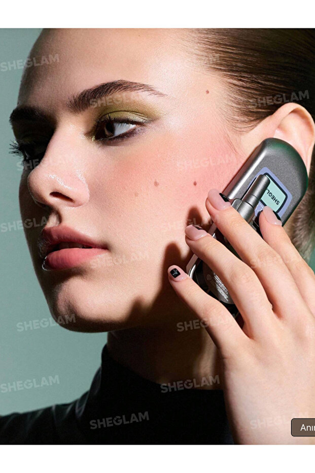 The Matrix Resurrections | Going Digital Two-Tone Blush - 5