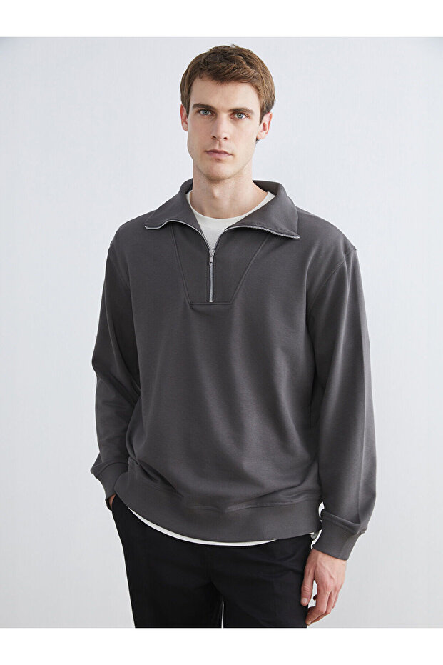 Özmarka New Season Zippered Stand Collar Men's Sweatshirt