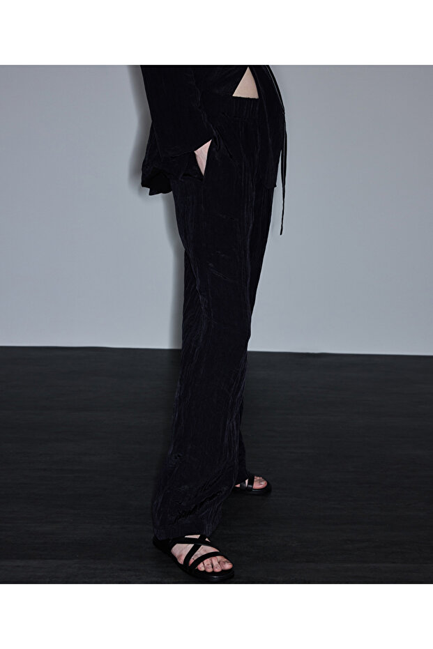 Kırışık efektli pantolon - 5