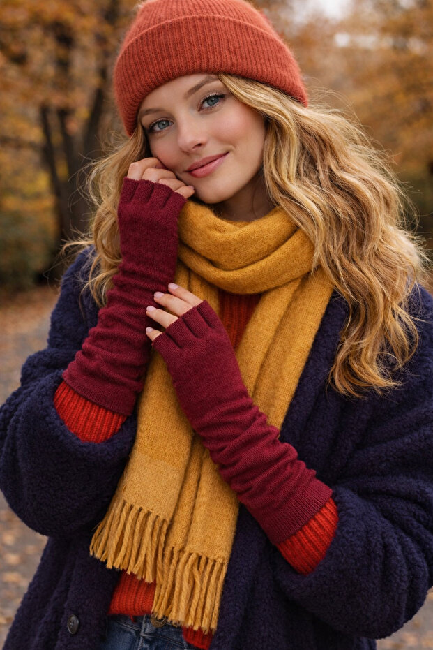 Angora Blend Fingerless Women's Gloves – Soft & Stylish