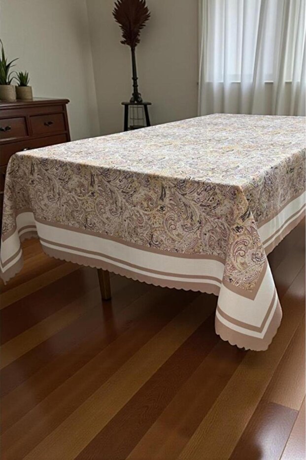 مفرش طاولة نيفرا بدون خياطة 120×150 سم بني