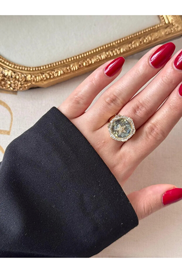 خاتم كوزميك الذهبي - 1