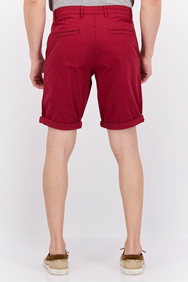 Men Solid Basic Shorts, Red - 3