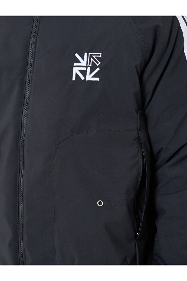 جاكيت رياضي رجالي أسود بسحاب - 3