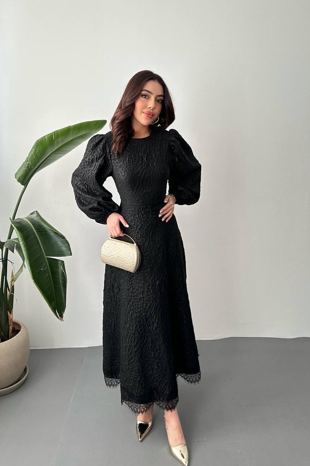 Embossed Lace Detailed Belted Long Dress